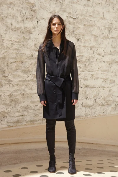 Look 18